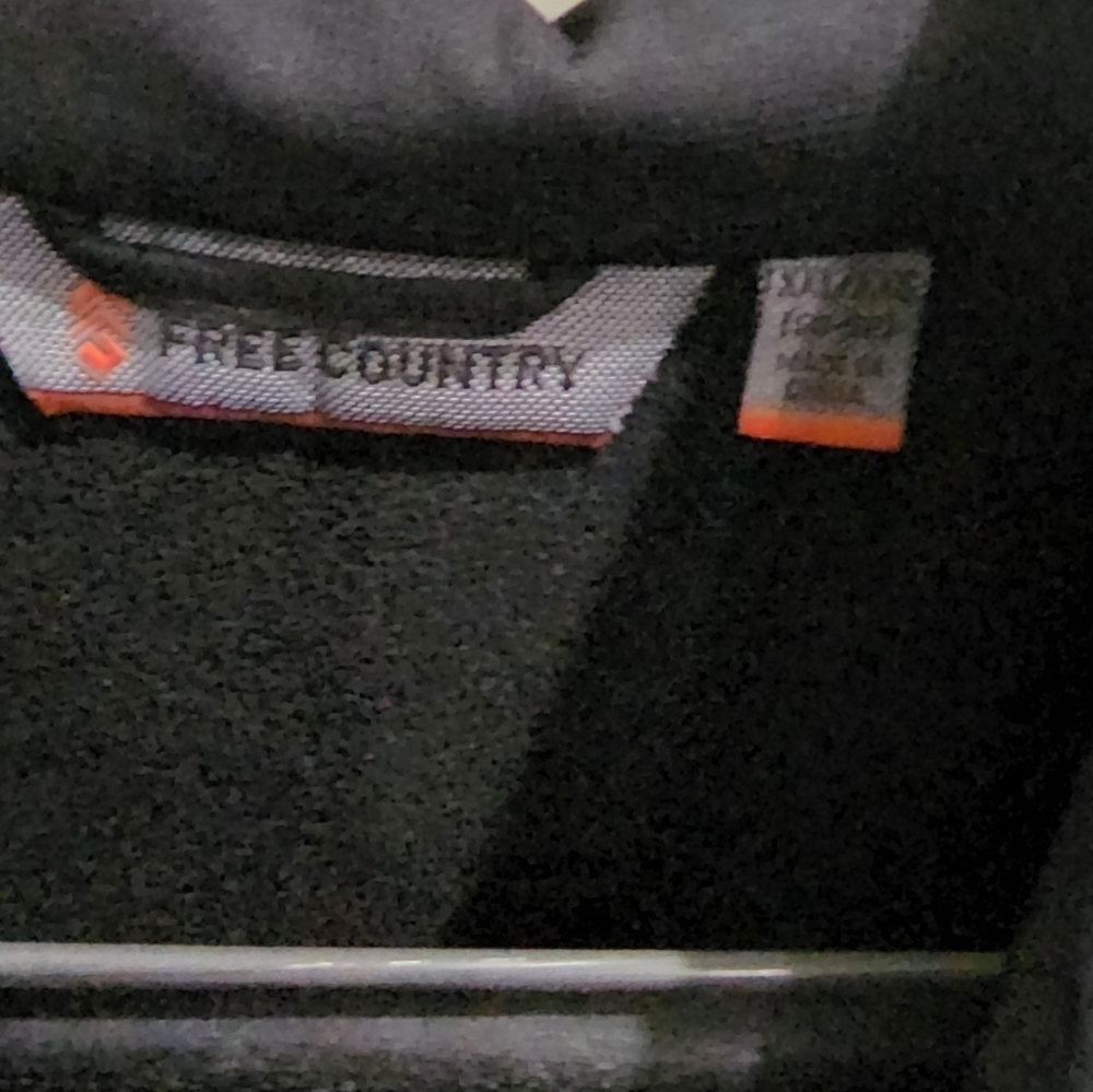 Free Country Soft Shell Jacket - Picture 3 of 3